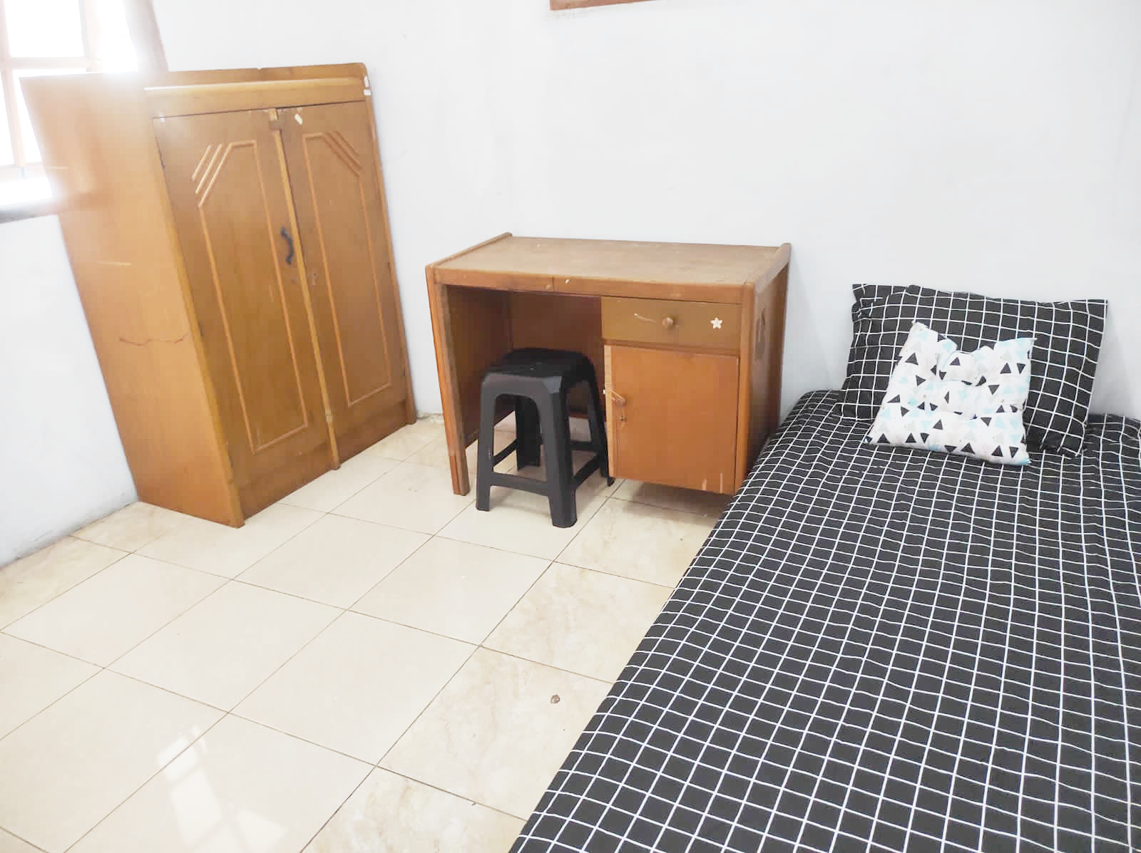 Kost Double Moon Setiabudi