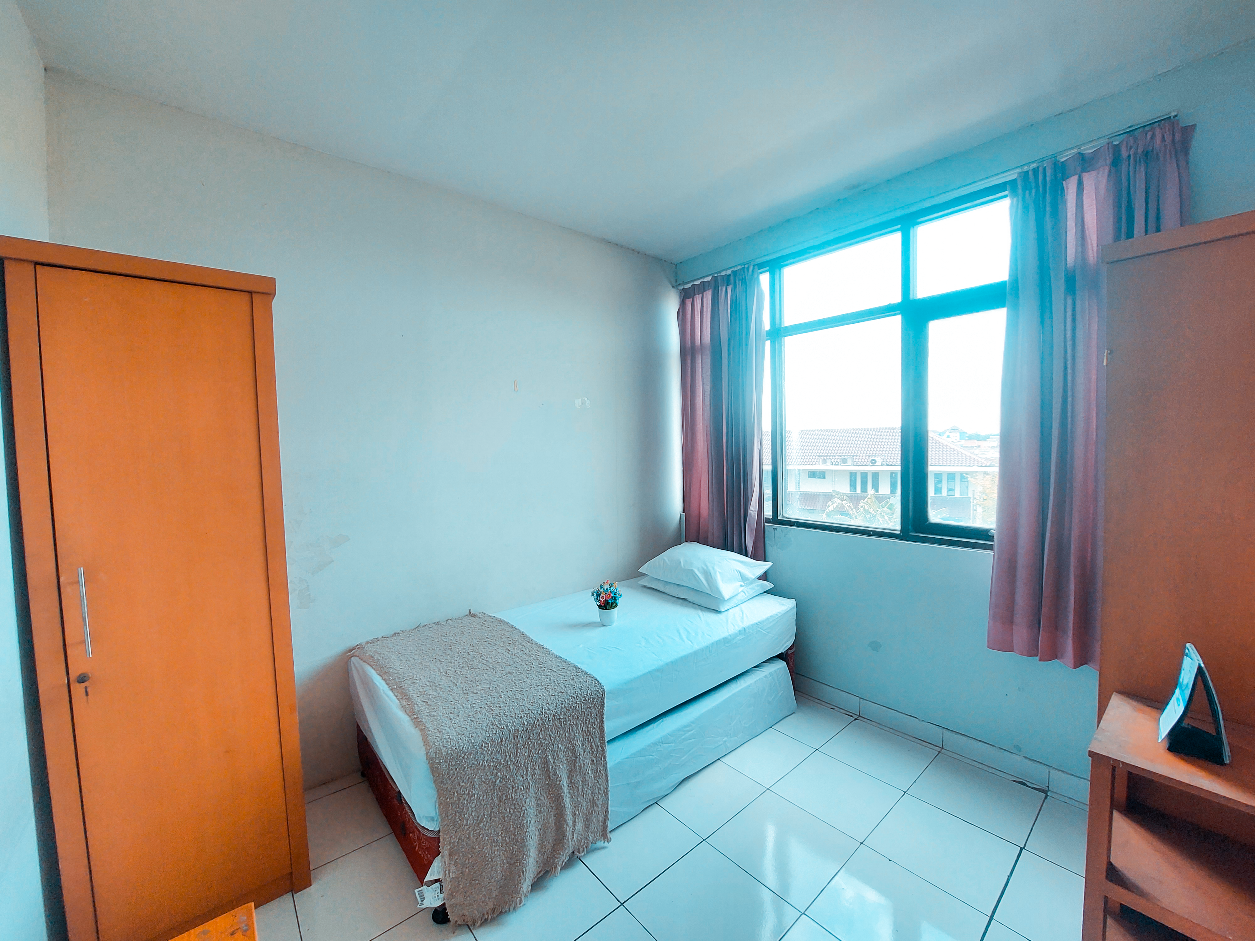 Kost Putri Gayatri Pondok Bambu