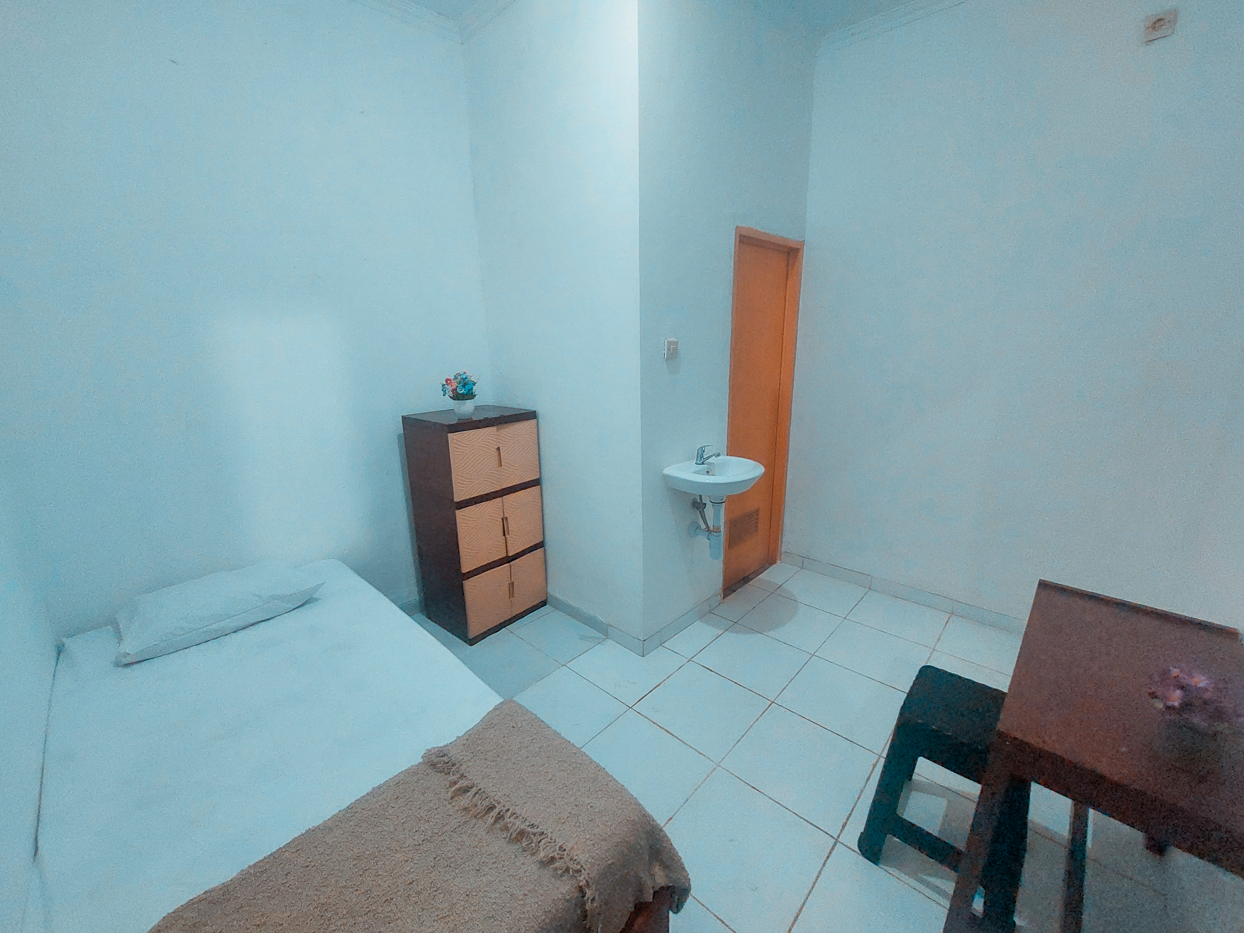 Kost Samali 76 Mampang